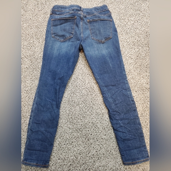 Old Navy Petite Jeans Midrise Super Skinny - Picture 3 of 4